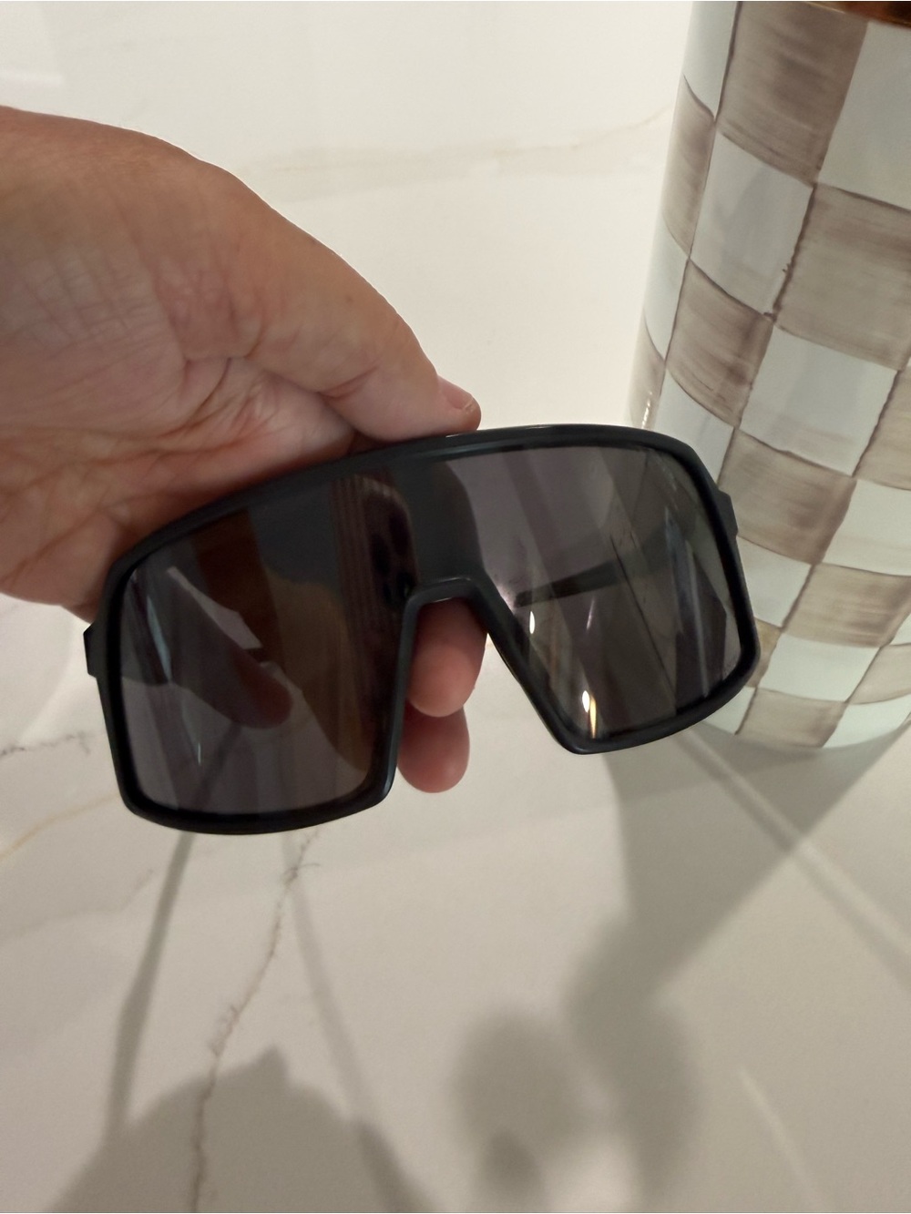 Oakley Sutro black prism